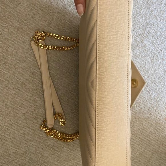 Saint Laurent YSL Beige Chevron & Gold Large Envelope Shoulder Bag, NEW Giftable - Picture 5 of 11